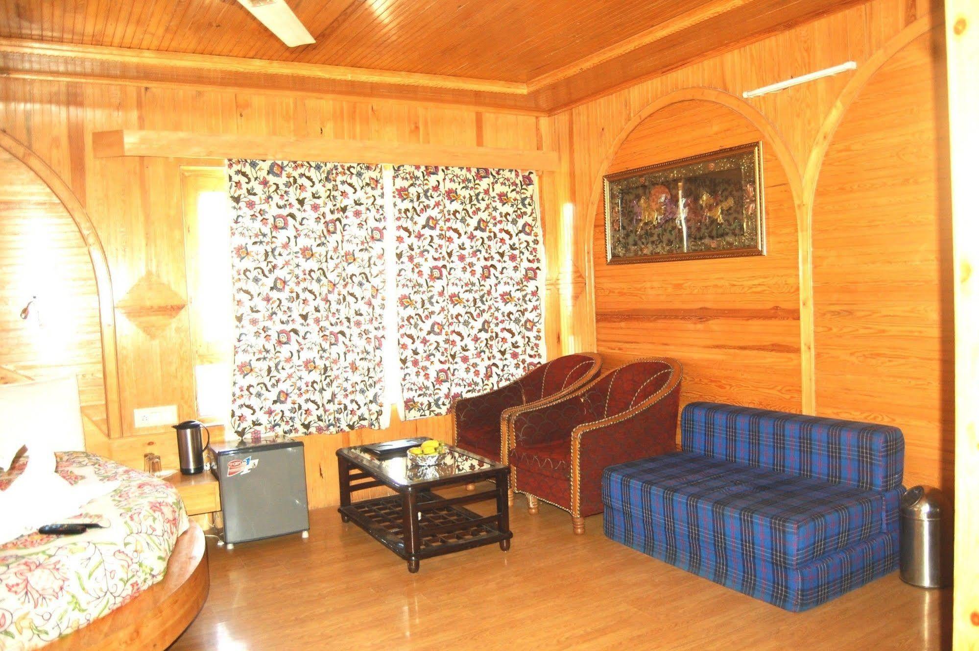 Hotel Paradise Inn Pahalgām Exterior foto